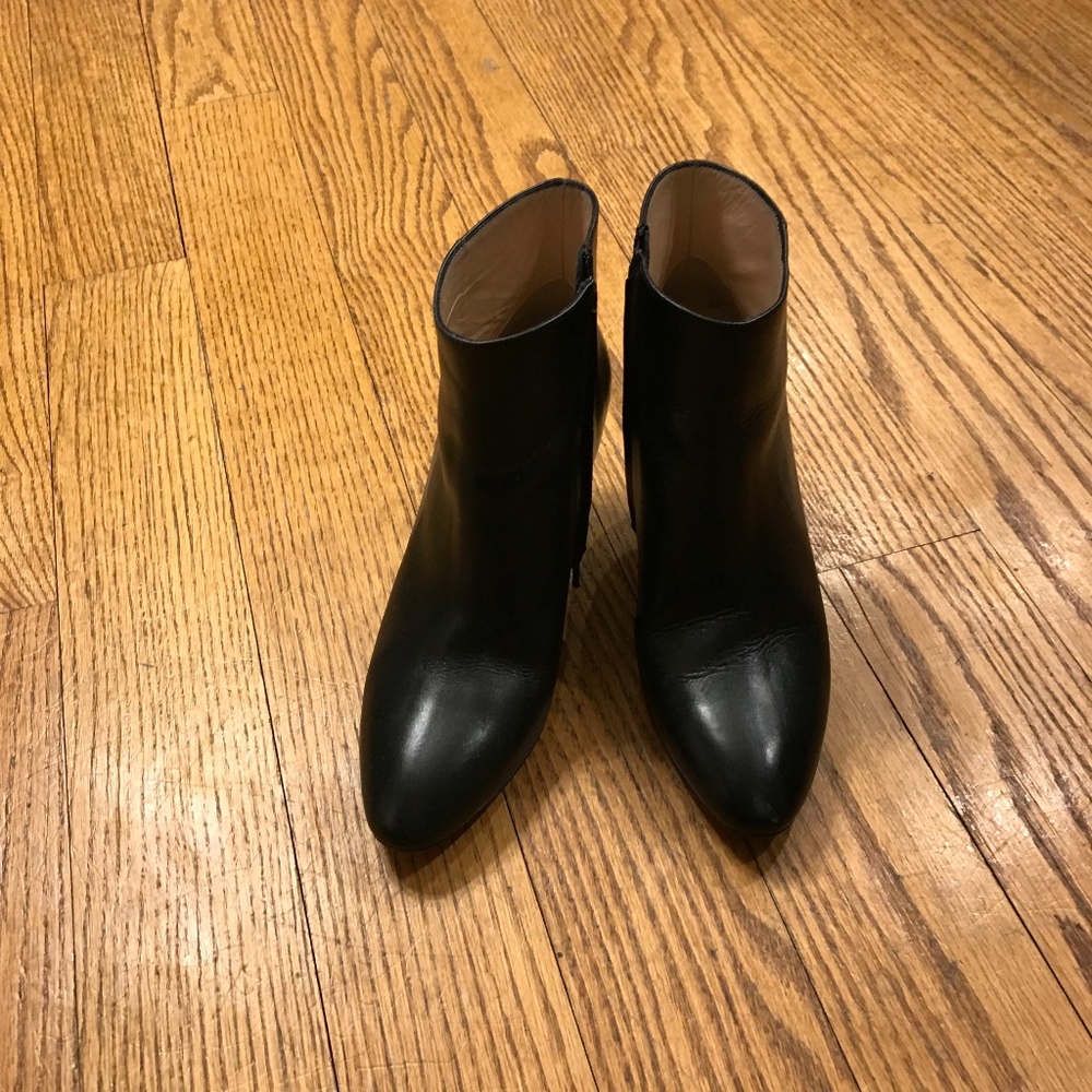 Ankle boots